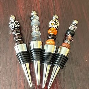 Elegant Beaded Wine Stoppers Set